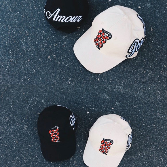 Custom velour king snake hat - Picture 2 of 3